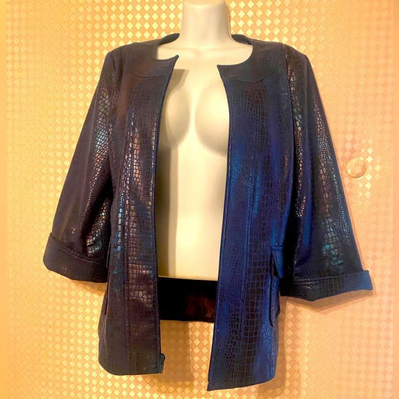 💙SUSAN GRAVER💙CROC EMBOSSED FAUX LEATHER A-LINE LINED ZIP JACKET NWOT🐊 - Picture 3 of 12